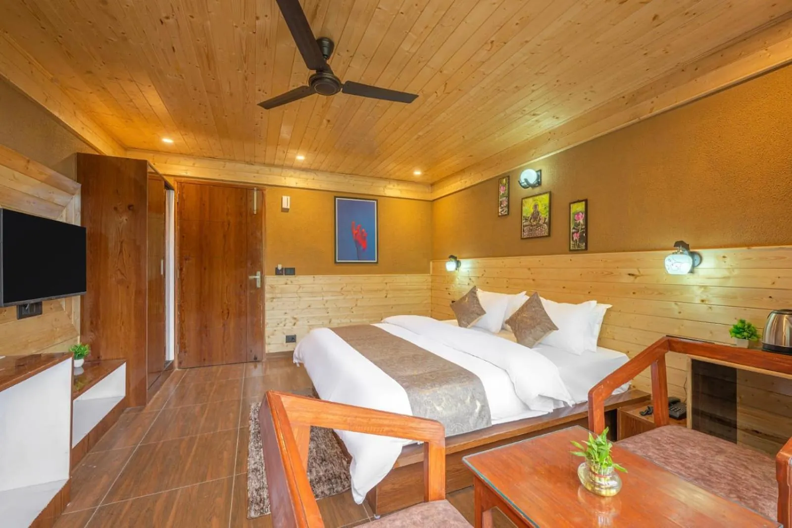 The Exotic Retreat I Vacations I Conference I Mice I Family Events I Kufri By Exotic Stays Shimla 3*,